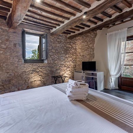 Borgo Medievale San Quirico D'Orcia B&B - Capitano Collection - Albergo Diffuso Bagian luar foto