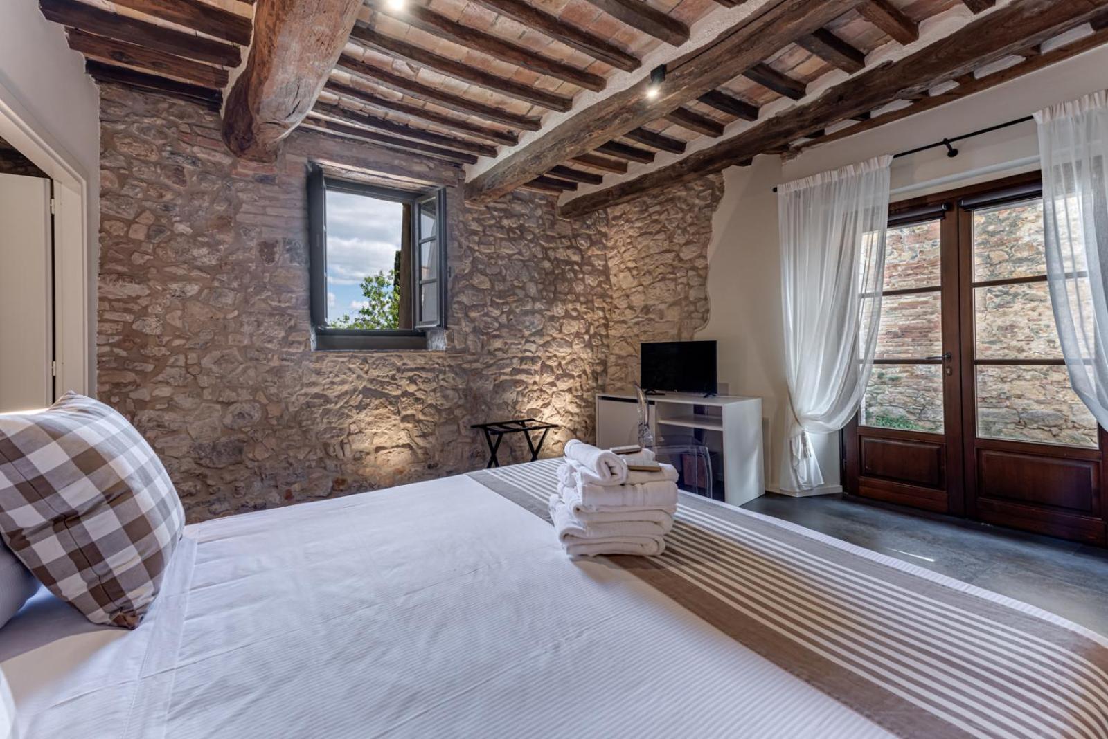 Borgo Medievale San Quirico D'Orcia B&B - Capitano Collection - Albergo Diffuso Bagian luar foto