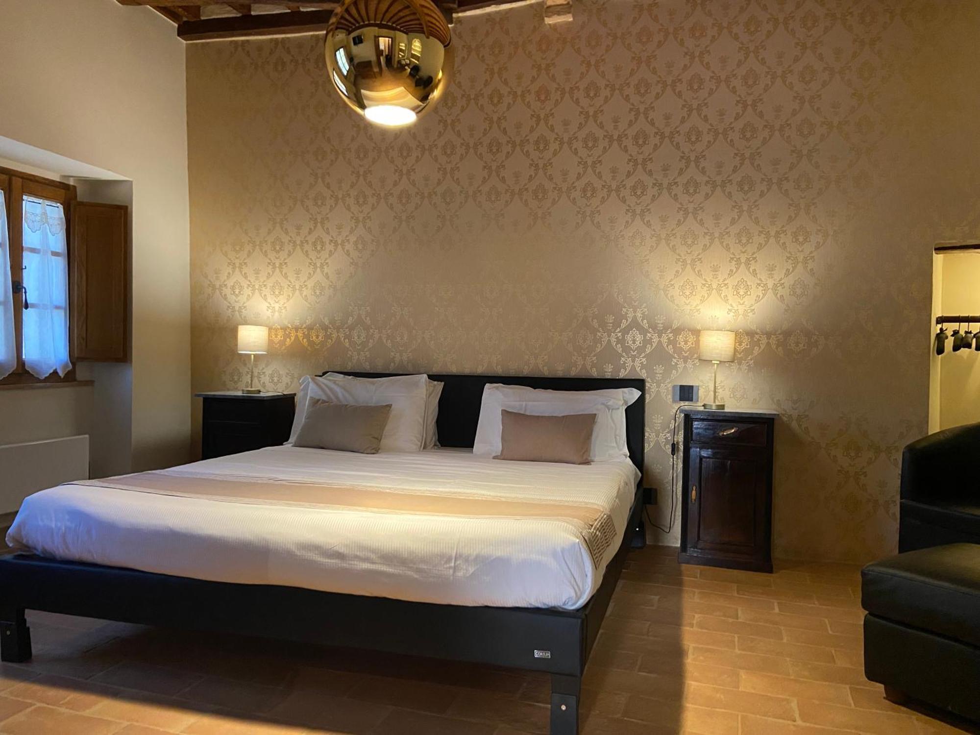 Borgo Medievale San Quirico D'Orcia B&B - Capitano Collection - Albergo Diffuso Bagian luar foto
